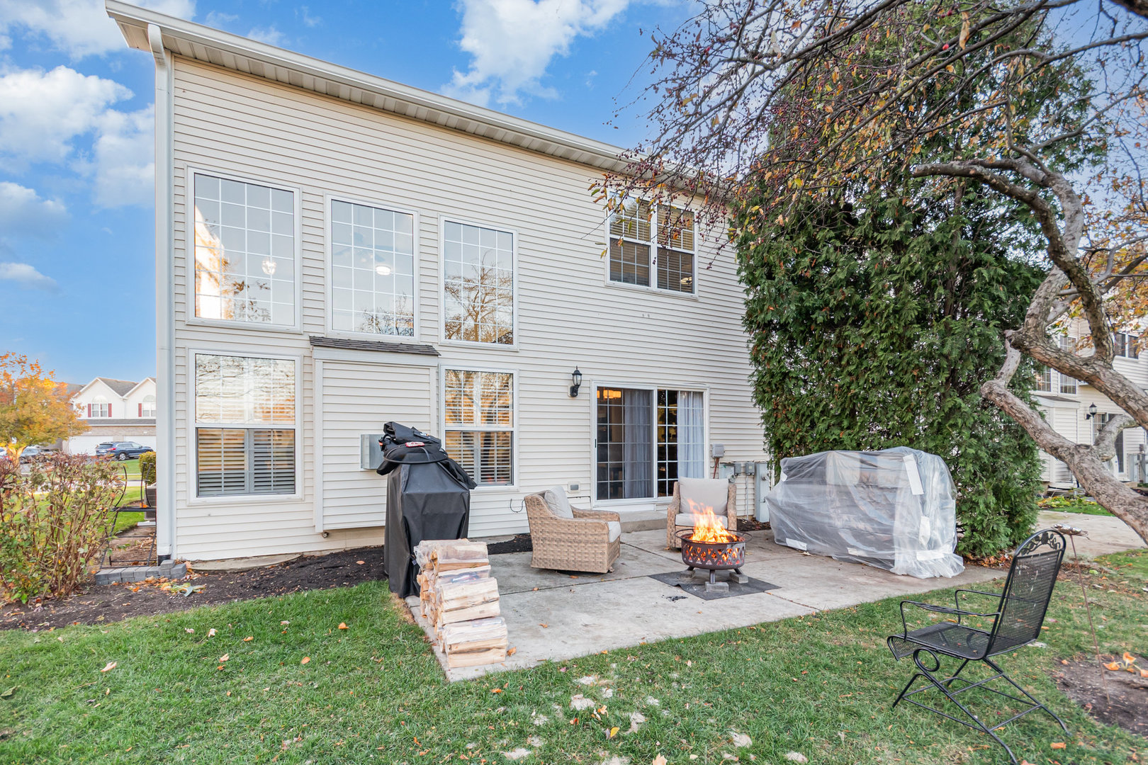 8 Lily Court Bolingbrook IL 60440