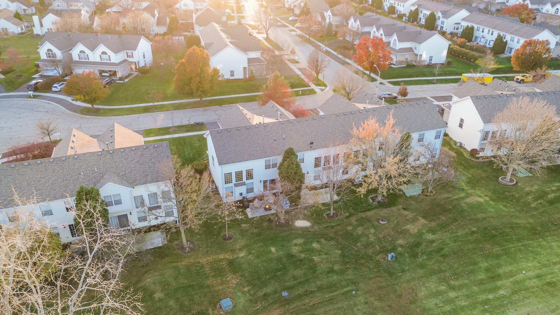 8 Lily Court Bolingbrook IL 60440