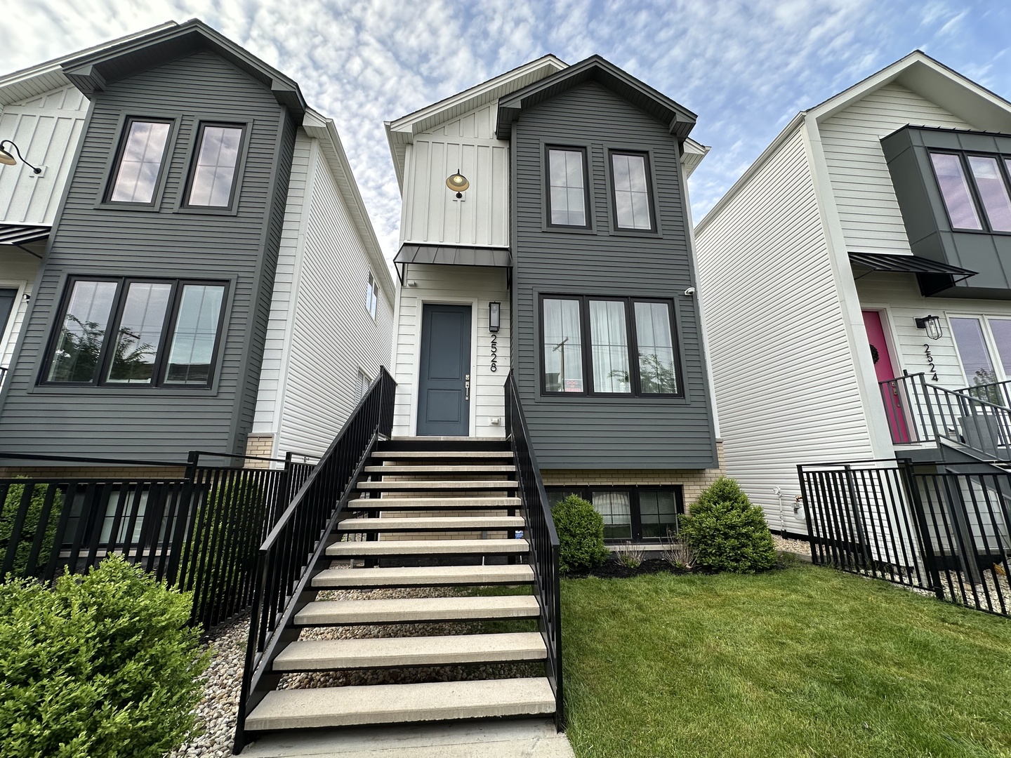 2528 West Polk Street Chicago IL 60612