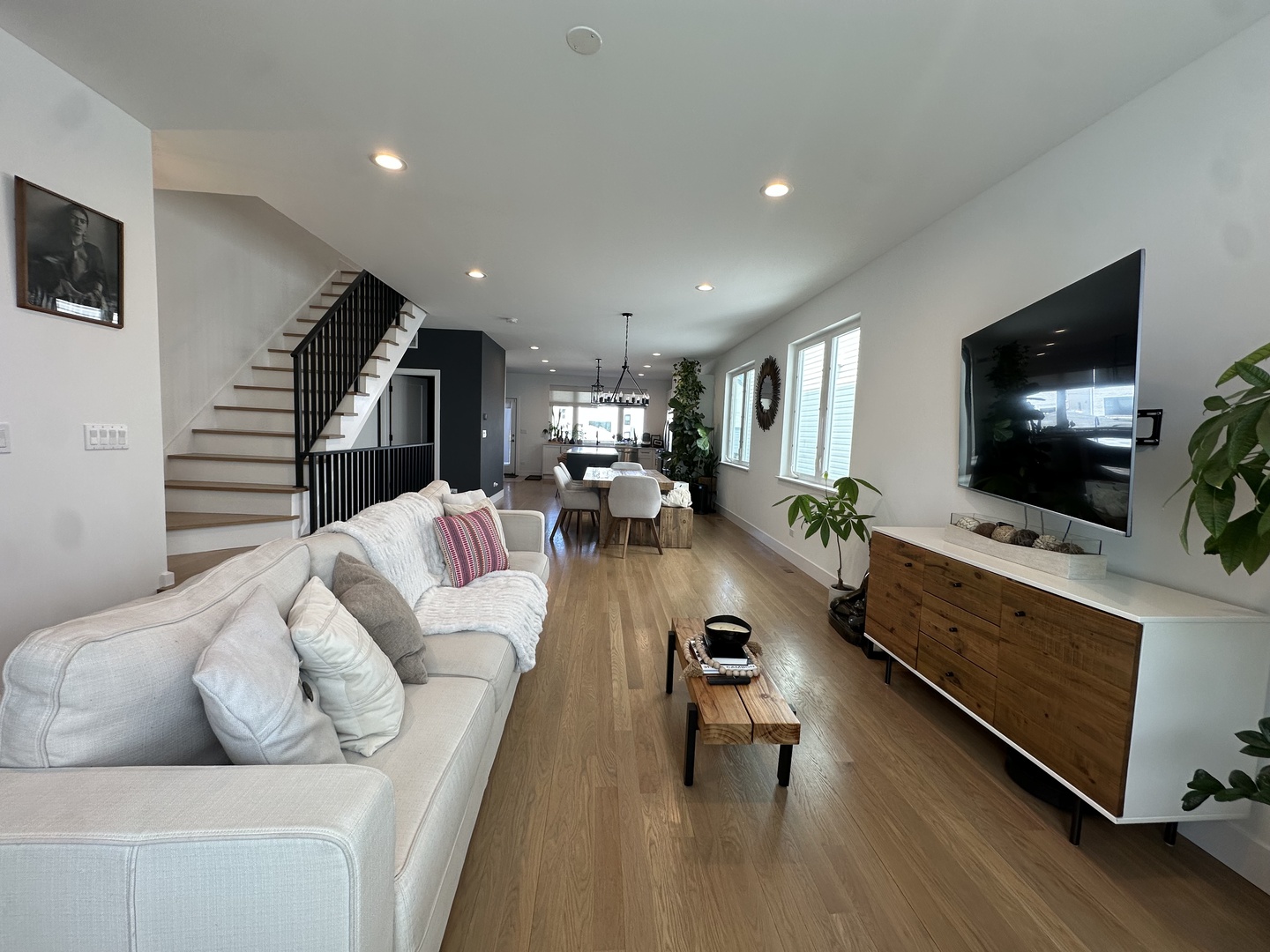 2528 West Polk Street Chicago IL 60612