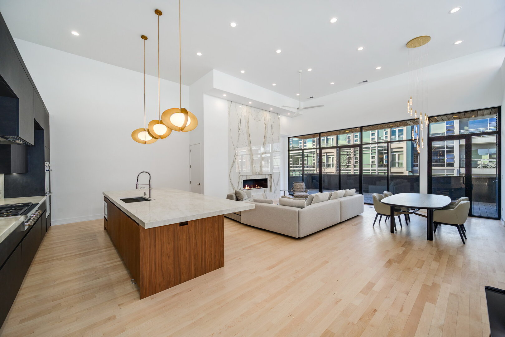 1219 West Madison Street Chicago IL 60607