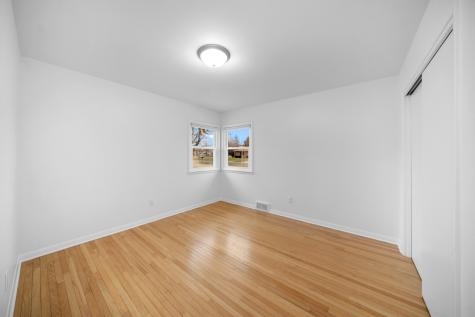 917 Sunset Avenue Earlville IL 60518