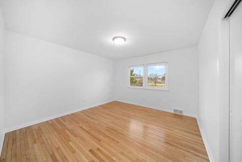 917 Sunset Avenue Earlville IL 60518