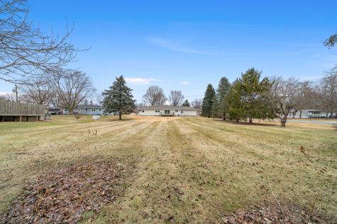 917 Sunset Avenue Earlville IL 60518