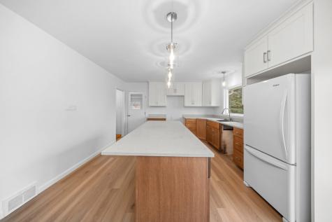 917 Sunset Avenue Earlville IL 60518