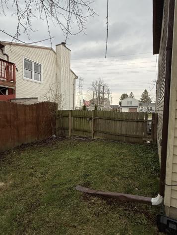 252 Yellow Pine Drive Bolingbrook IL 60440