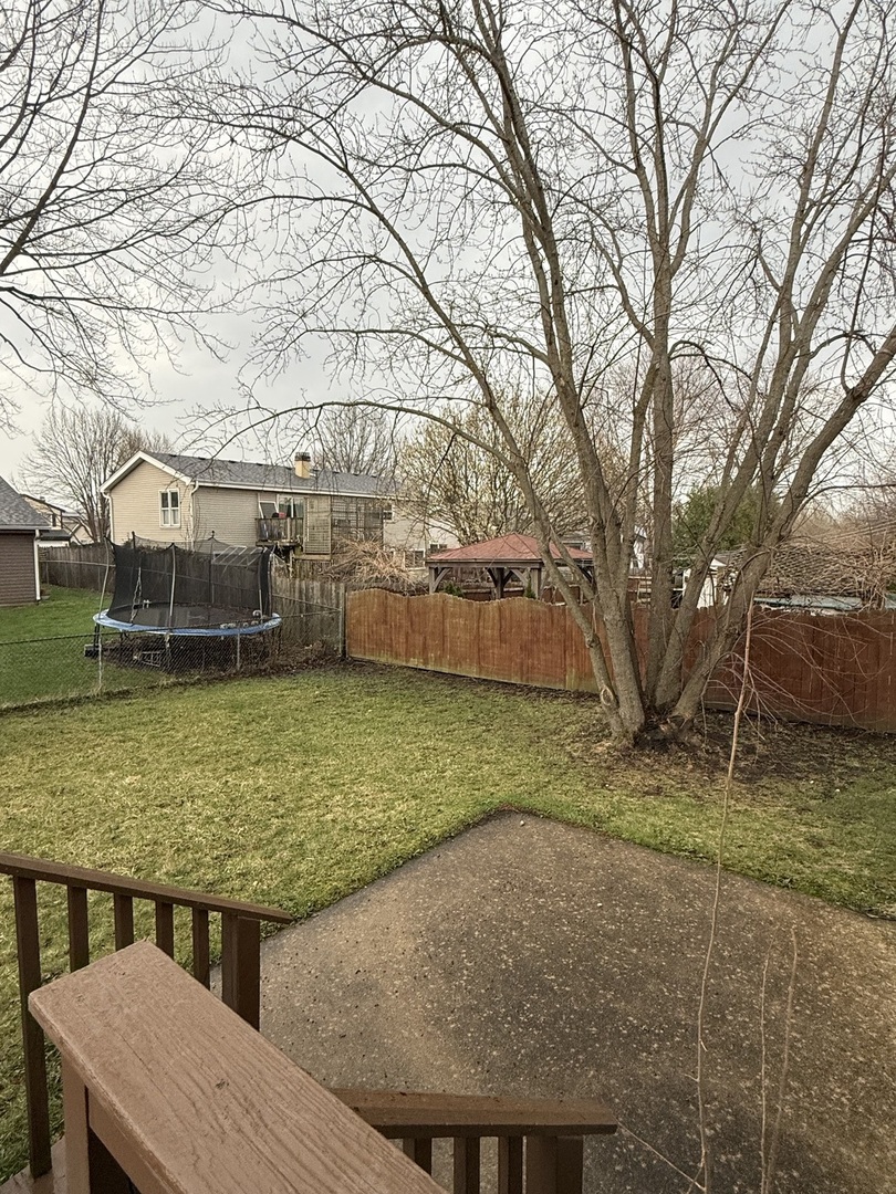 252 Yellow Pine Drive Bolingbrook IL 60440