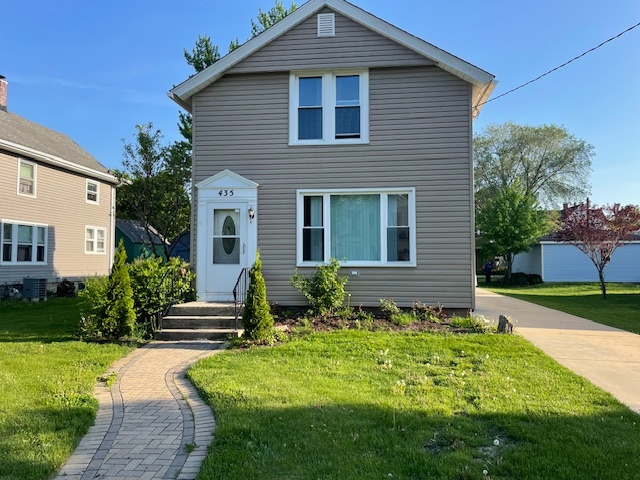 435 Seminary Avenue Aurora IL 60505
