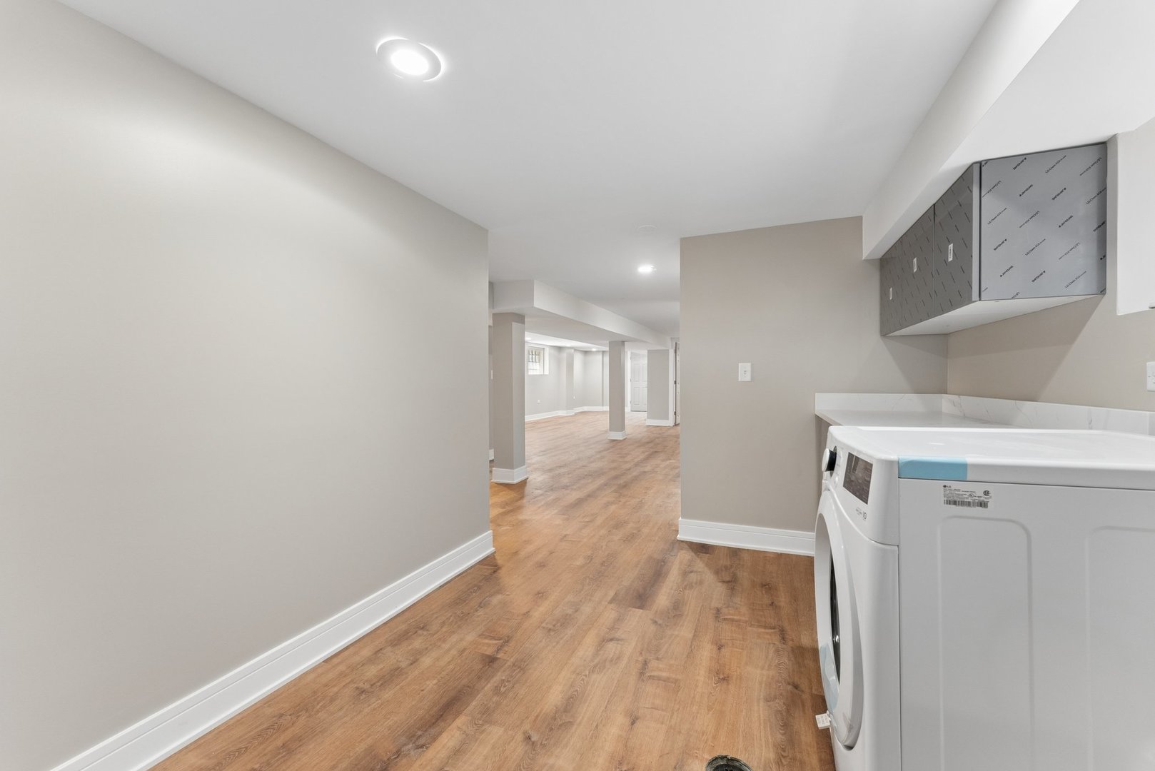 8015 South Paxton Avenue Chicago IL 60617