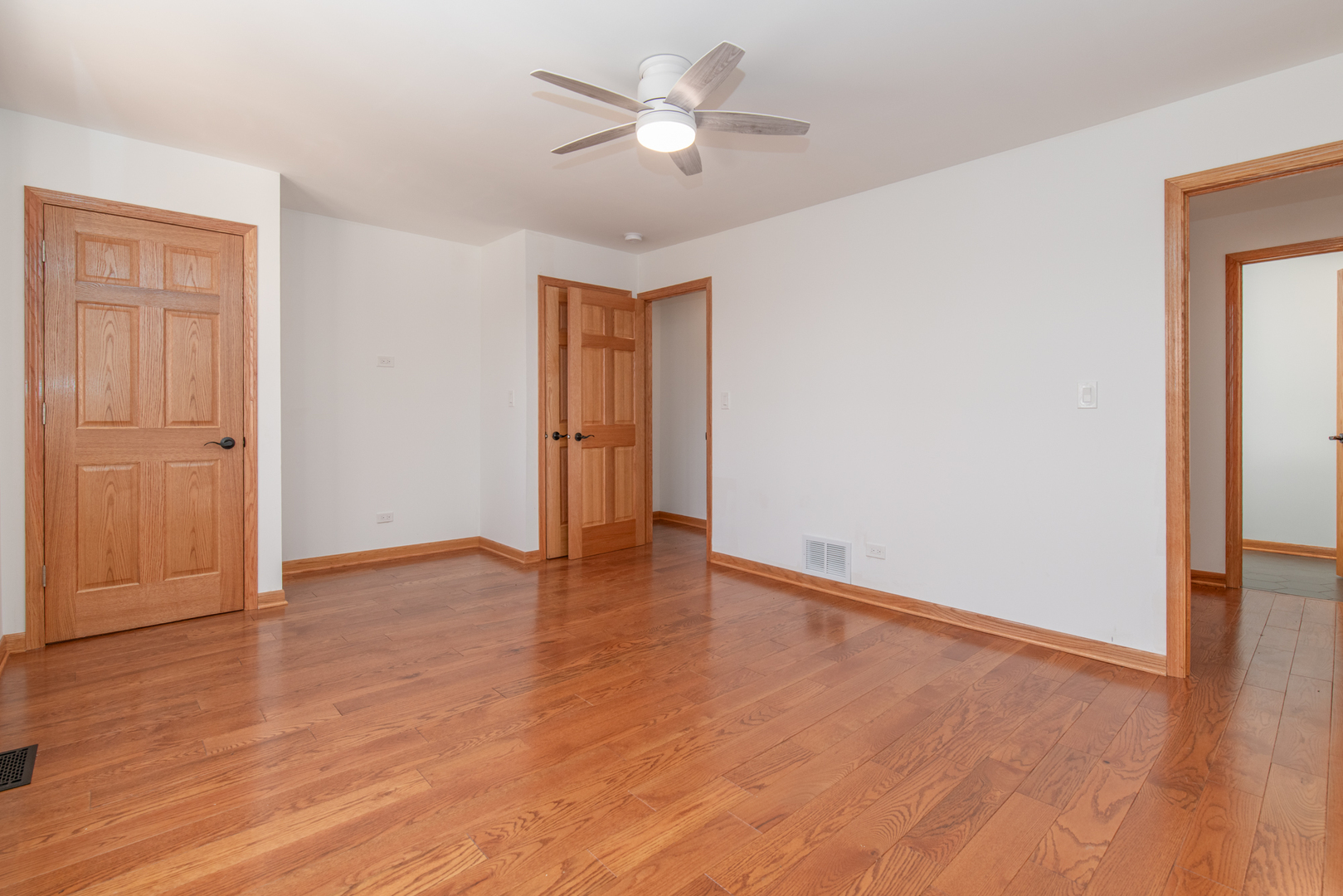 39763 North Rena Avenue Antioch IL 60002