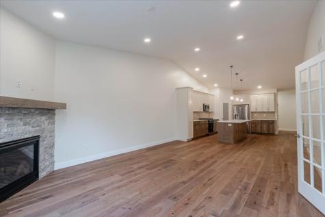 43 Yukon Circle Bloomington IL 61705
