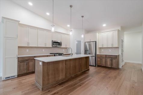 43 Yukon Circle Bloomington IL 61705