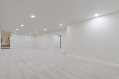 43 Yukon Circle Bloomington IL 61705