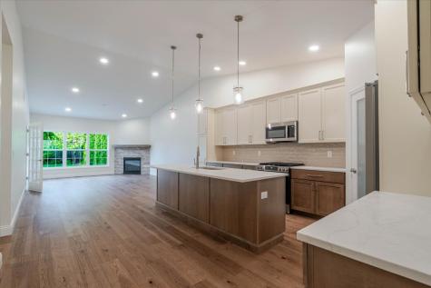 43 Yukon Circle Bloomington IL 61705