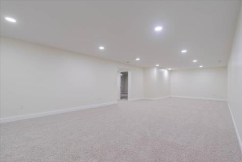 43 Yukon Circle Bloomington IL 61705