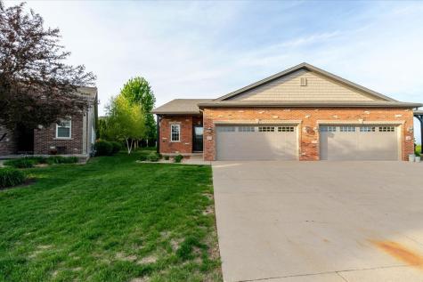 43 Yukon Circle Bloomington IL 61705