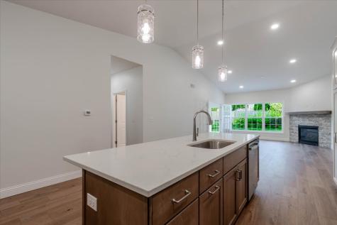 43 Yukon Circle Bloomington IL 61705