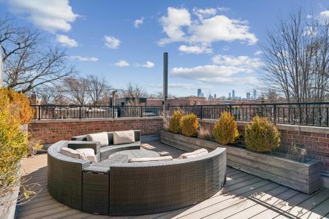 1939 North Bissell Street Chicago IL 60614
