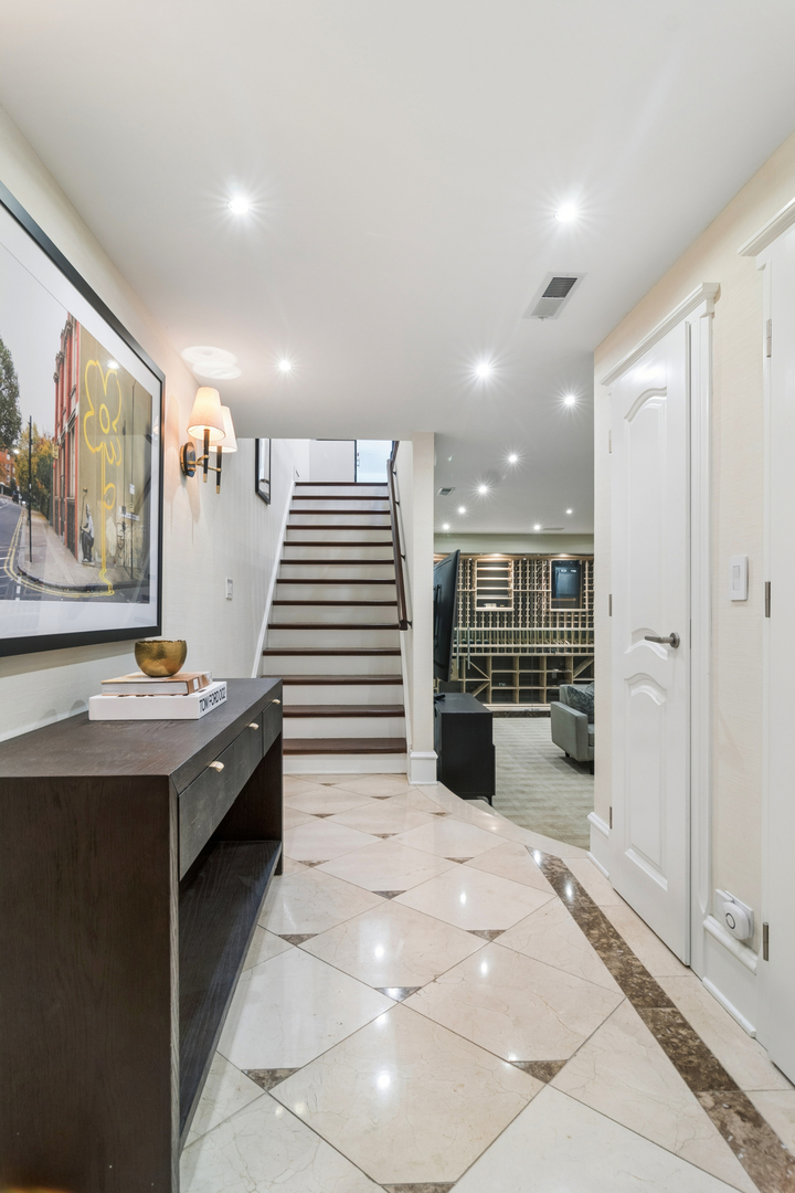 1939 North Bissell Street Chicago IL 60614