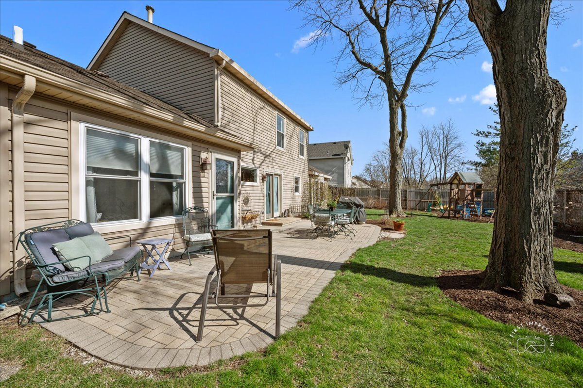 2138 Derby Court Wheaton IL 60189