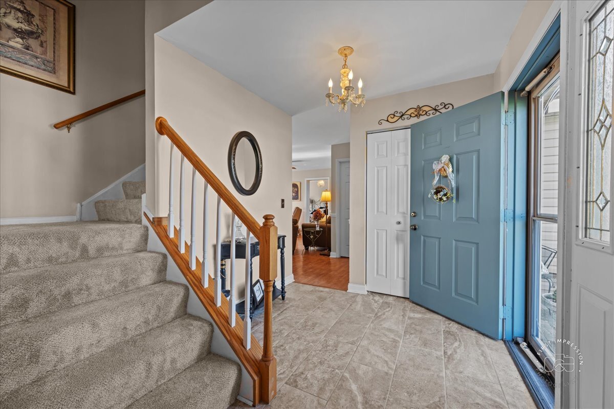 2138 Derby Court Wheaton IL 60189