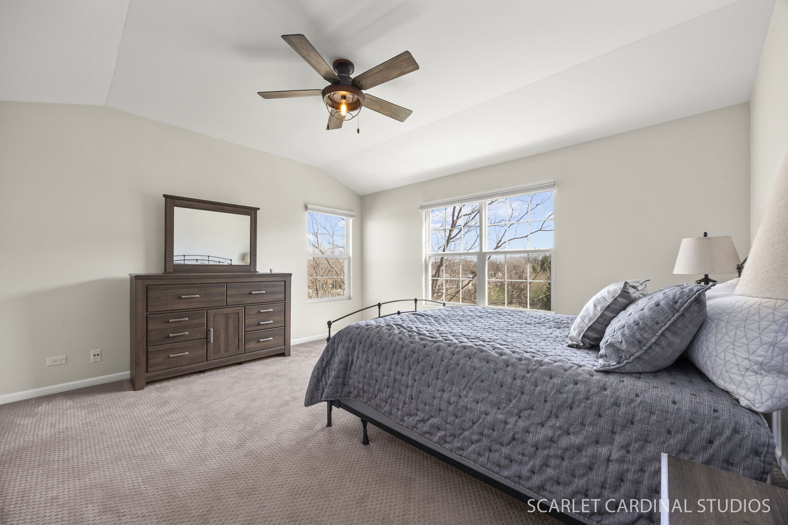 259 Bennett Drive Carol Stream IL 60188