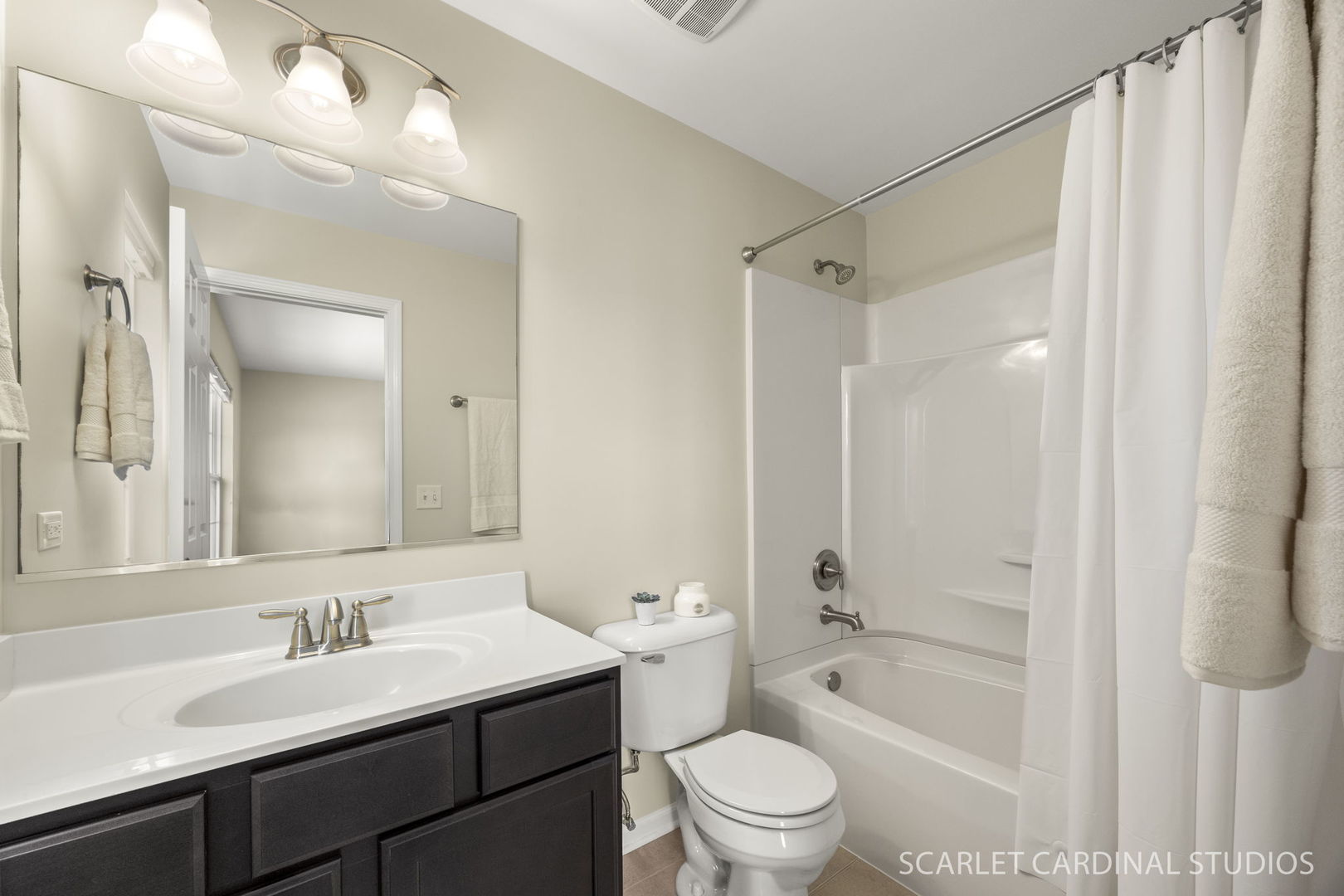 259 Bennett Drive Carol Stream IL 60188