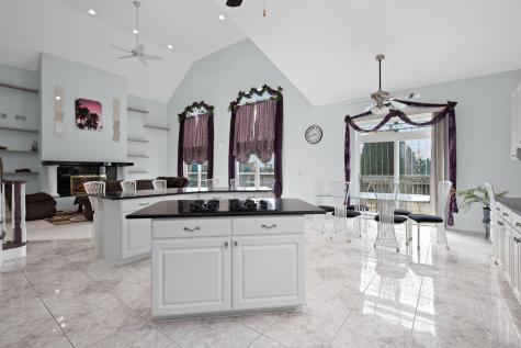 8303 Appaloosa Lane Spring Grove IL 60081