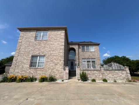 8303 Appaloosa Lane Spring Grove IL 60081