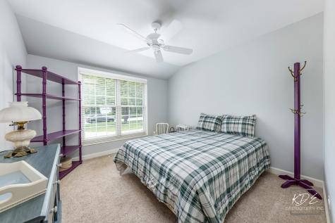 1126 Kings Point Court Naperville IL 60563