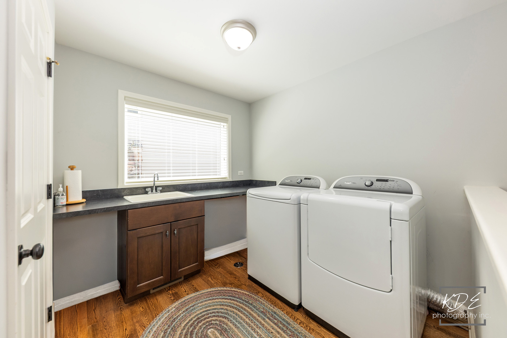 1126 Kings Point Court Naperville IL 60563