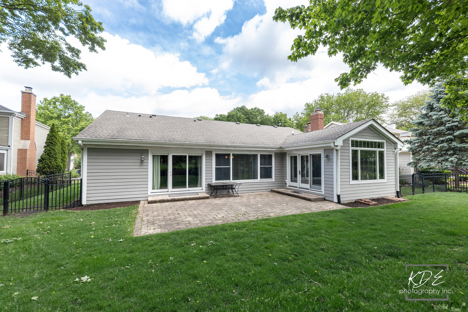 1126 Kings Point Court Naperville IL 60563