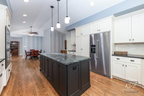 1126 Kings Point Court Naperville IL 60563
