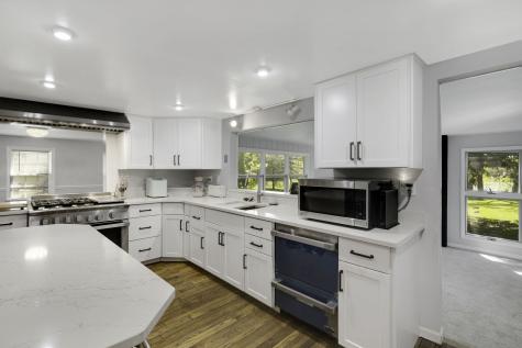 52 Deerpath Road Deer Park IL 60010