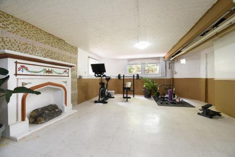1437 Maple Avenue Berwyn IL 60402