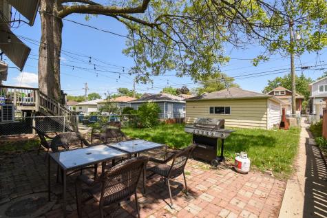 1437 Maple Avenue Berwyn IL 60402
