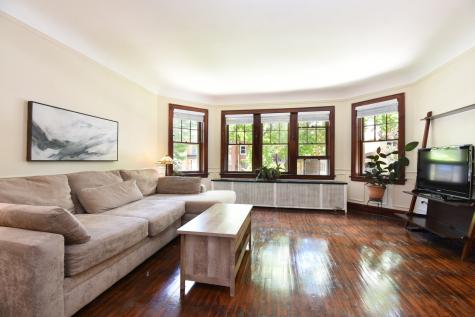 1437 Maple Avenue Berwyn IL 60402