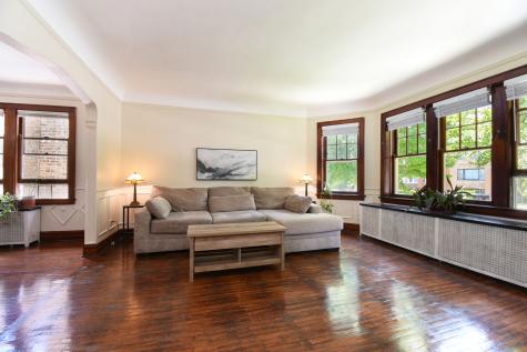 1437 Maple Avenue Berwyn IL 60402