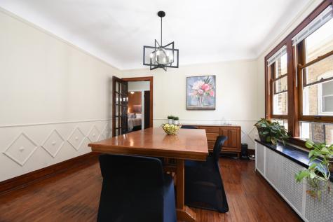 1437 Maple Avenue Berwyn IL 60402