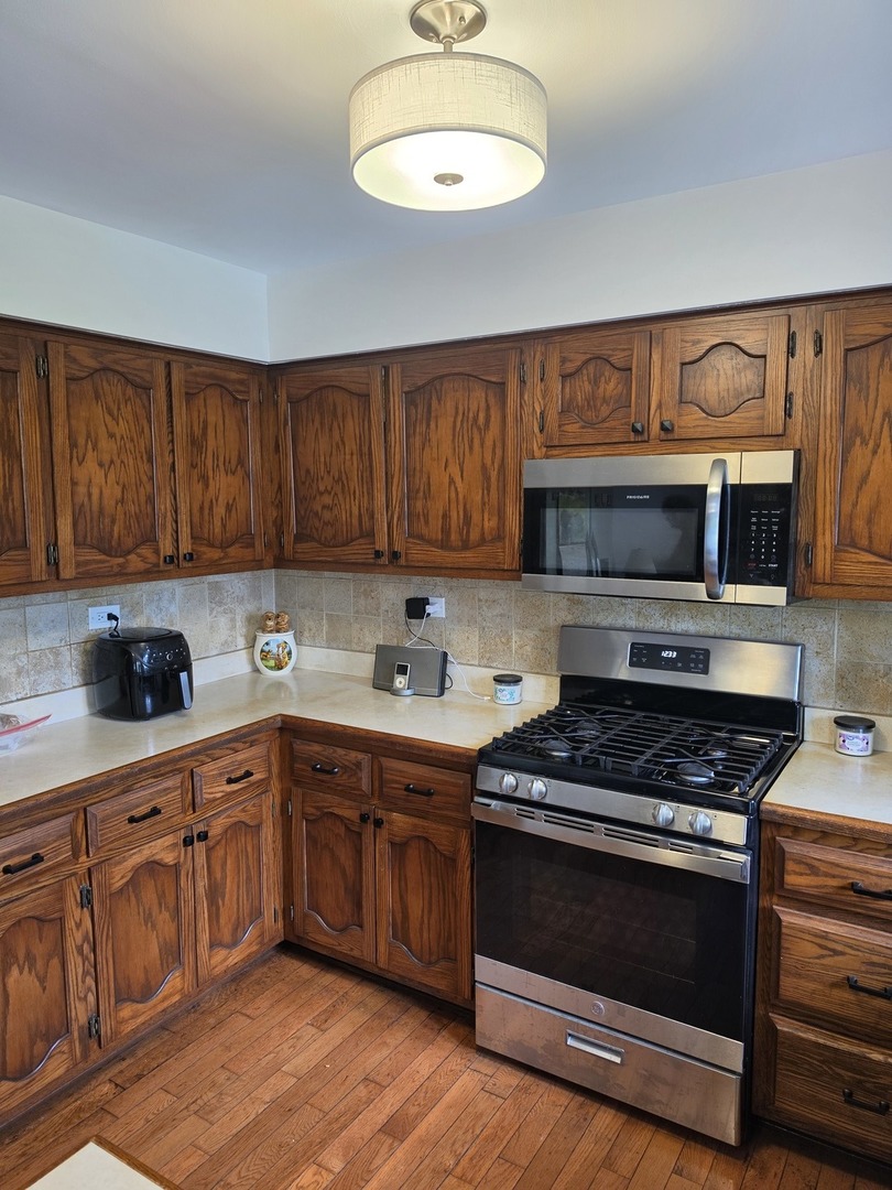 4422 Center Avenue Lisle IL 60532