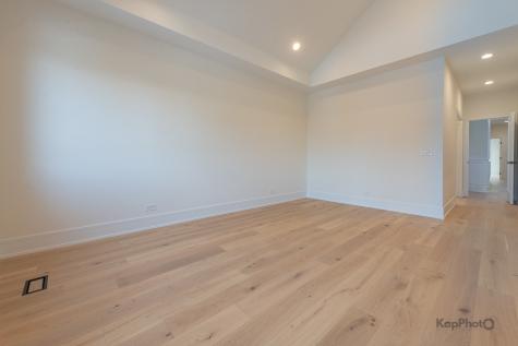 4015 North Albany Avenue Chicago IL 60618
