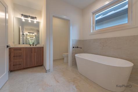 4015 North Albany Avenue Chicago IL 60618
