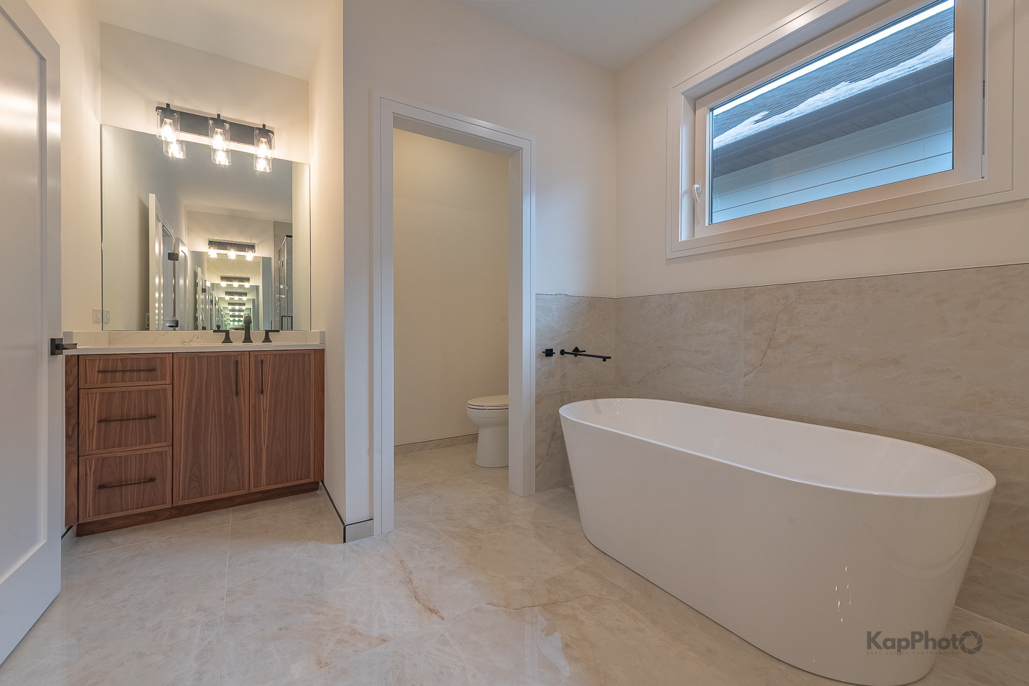 4015 North Albany Avenue Chicago IL 60618