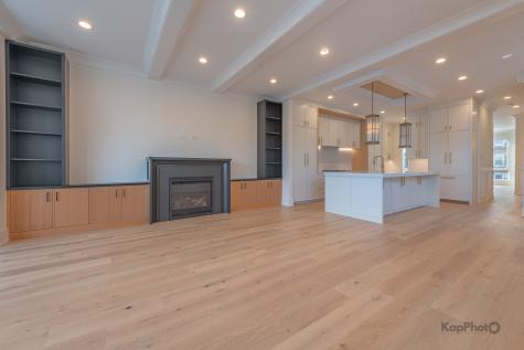 4015 North Albany Avenue Chicago IL 60618