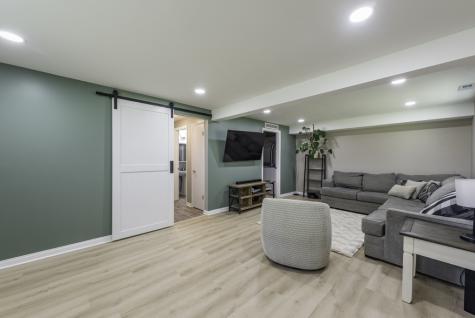 2308 Carriage Lane Lindenhurst IL 60046