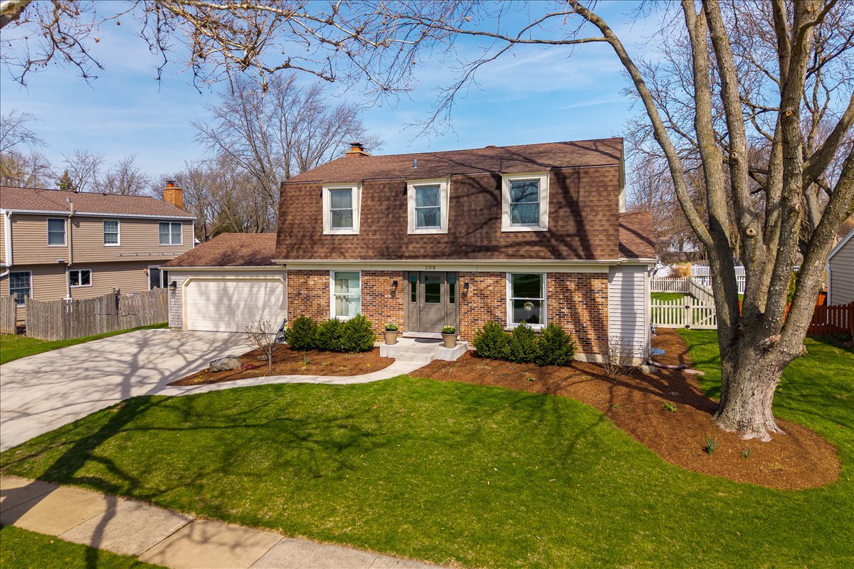 208 South Birchwood Drive Naperville IL 60540