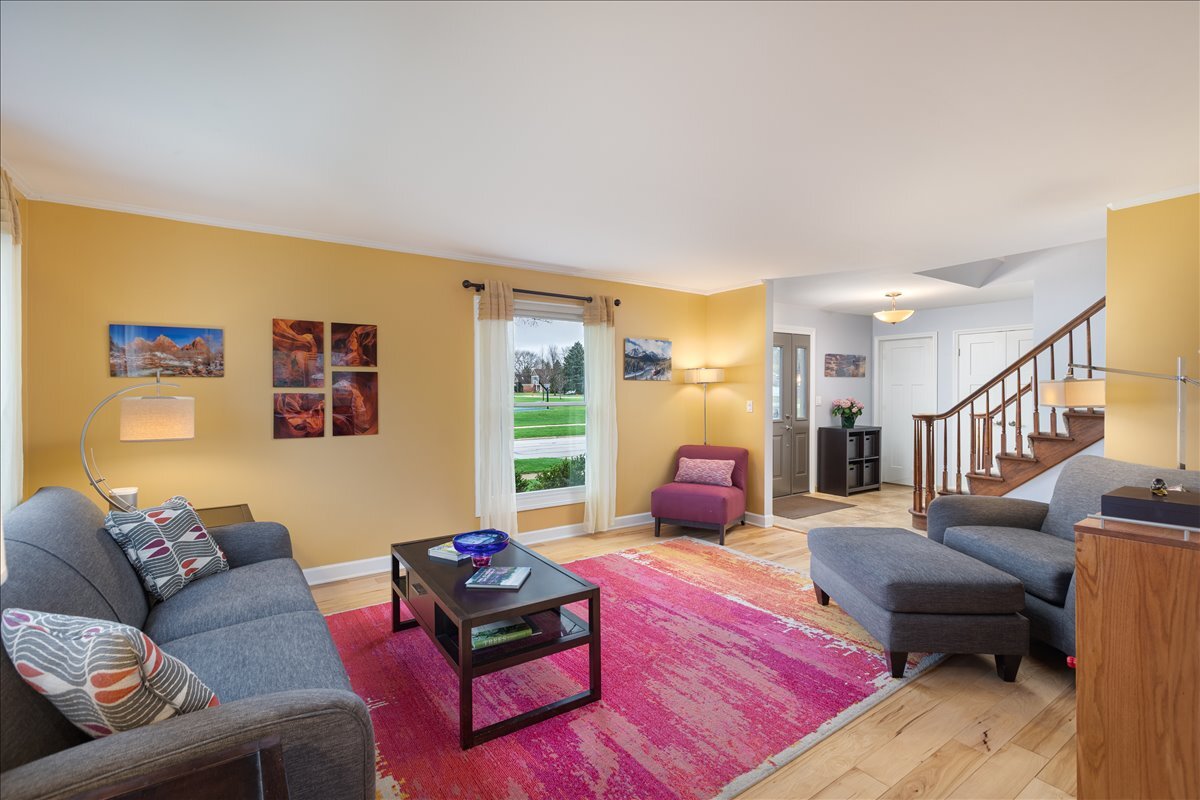 208 South Birchwood Drive Naperville IL 60540