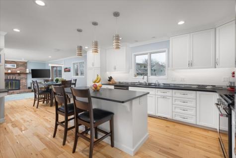 208 South Birchwood Drive Naperville IL 60540