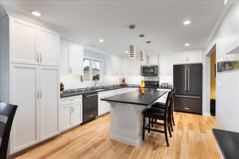 208 South Birchwood Drive Naperville IL 60540