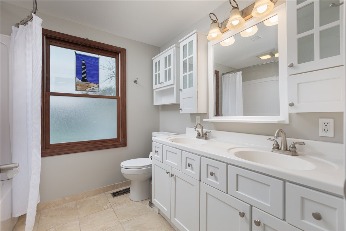 208 South Birchwood Drive Naperville IL 60540